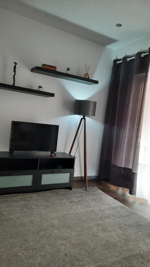 דירות אתונה Glyfada Vacation Apt מראה חיצוני תמונה